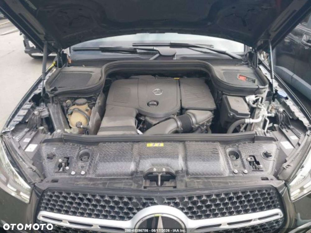 Mercedes-Benz GLE - 12