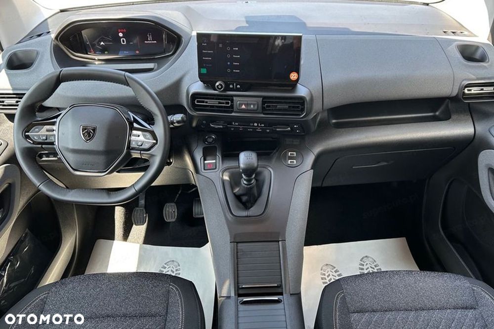 Peugeot Rifter - 10