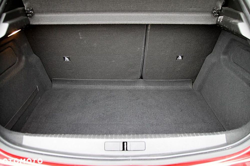 Peugeot 208 1.2 PureTech GT Pack S&S EAT8 - 17