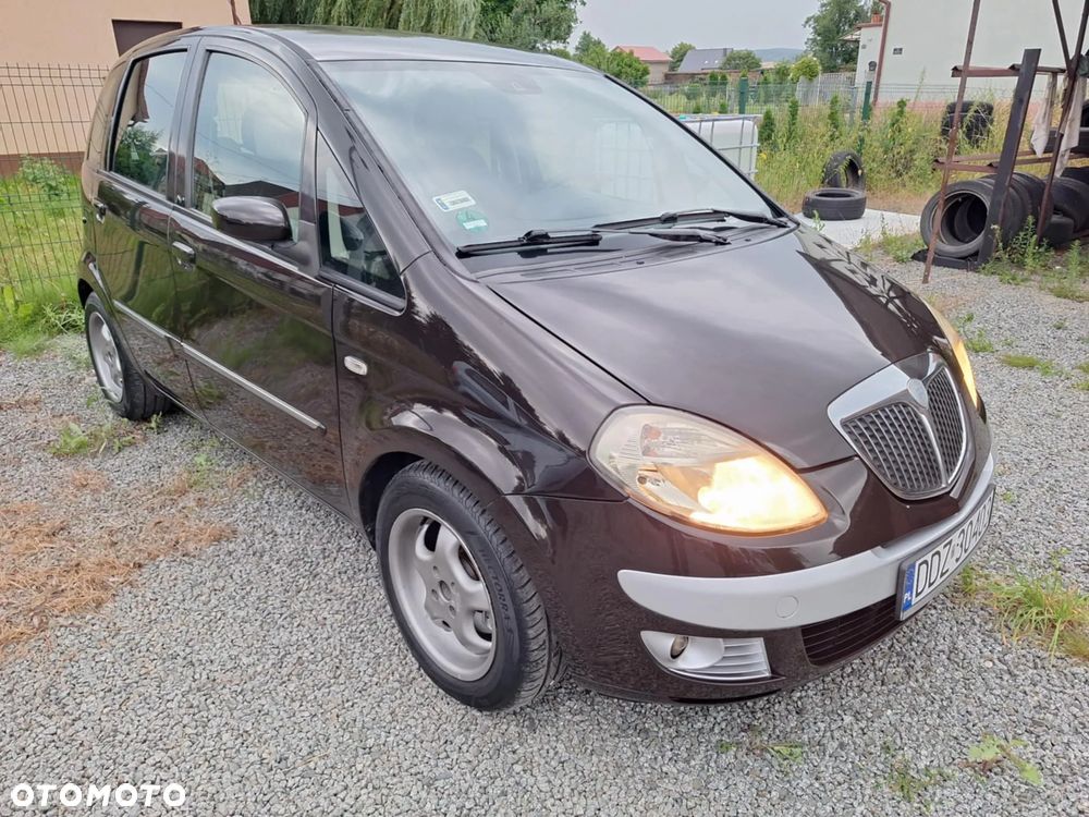 Lancia Musa 1.9 MTJ Oro - 19