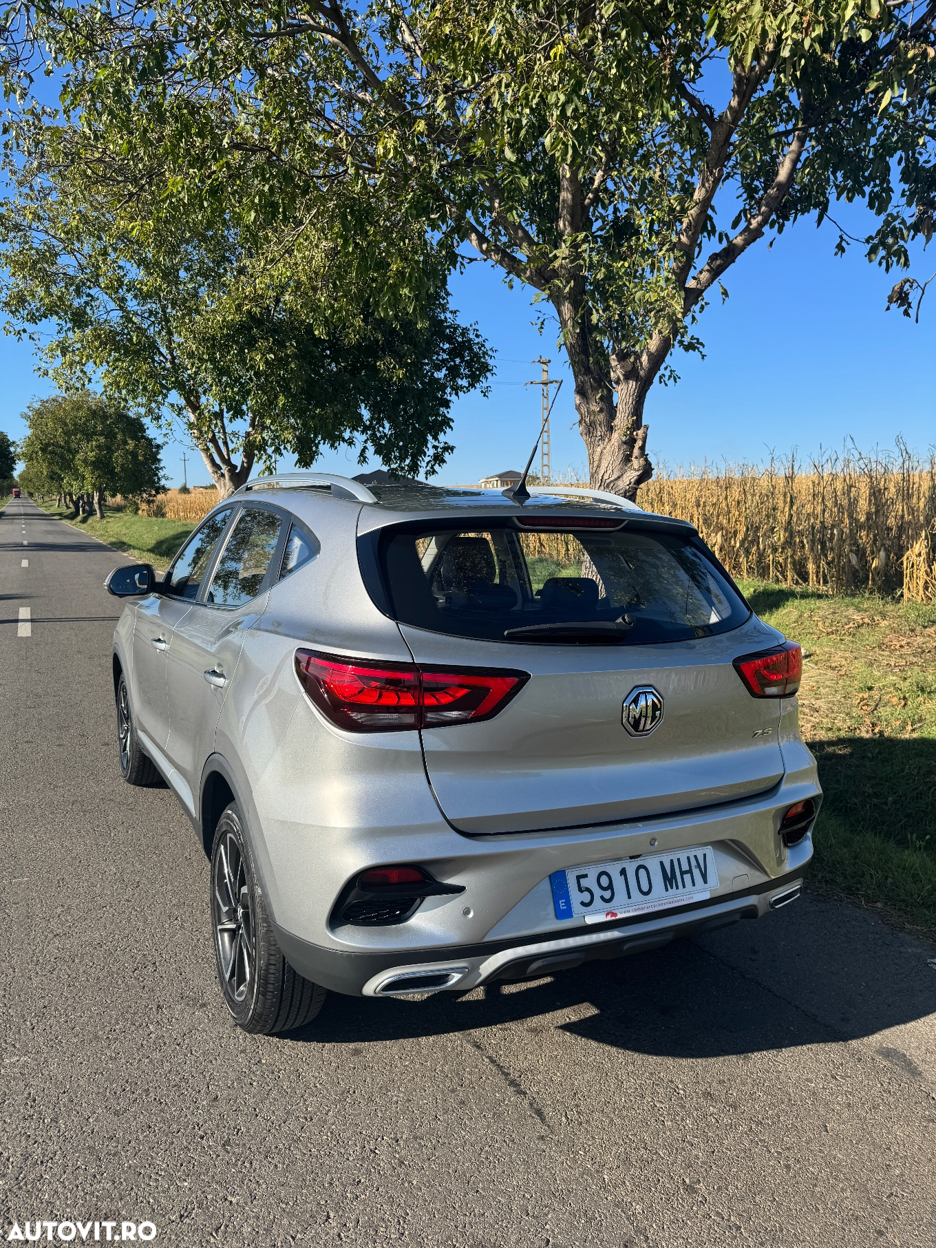 MG ZS - 3