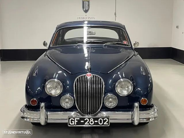Jaguar MK II - 2