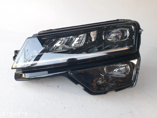 Skoda Karoq LED LAMPA LEWA 57B941015 F