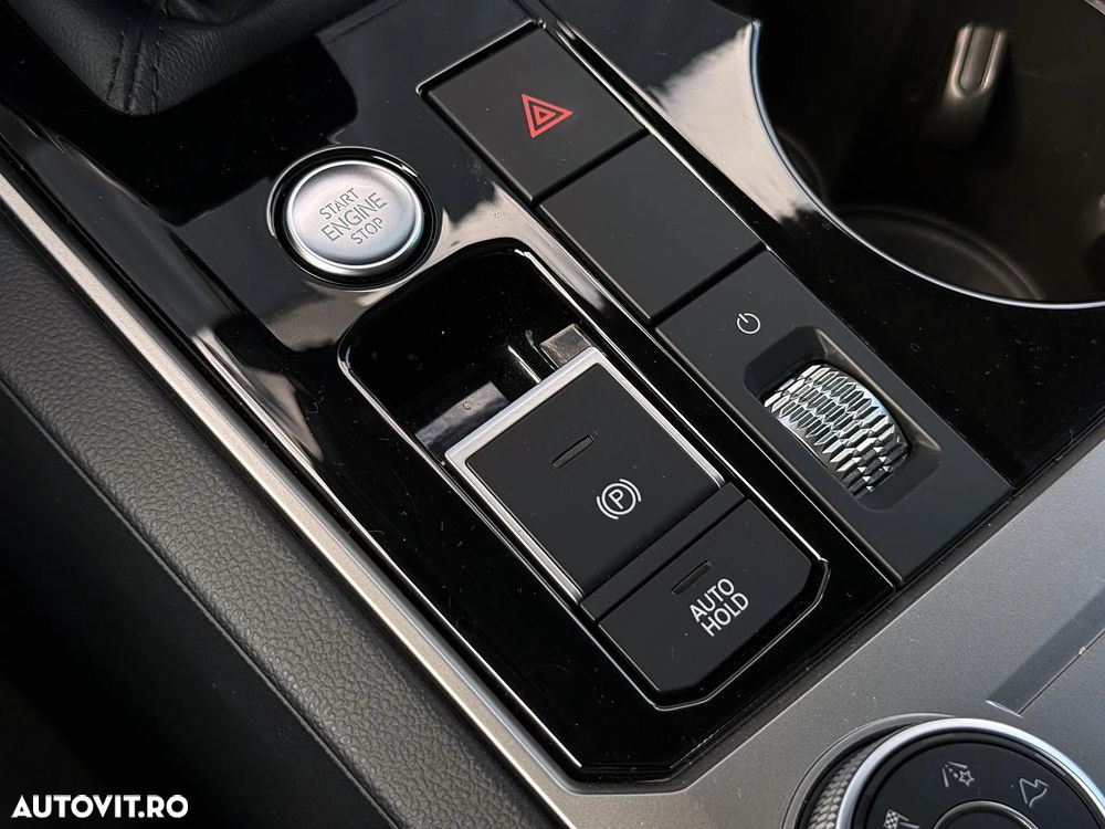 Volkswagen Touareg 3.0 V6 TDI 4Motion DPF Automatik Elegance - 29