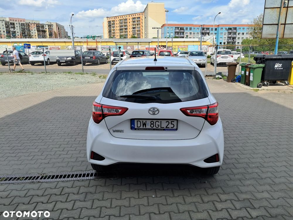 Toyota Yaris 1.5 Premium CVT - 4