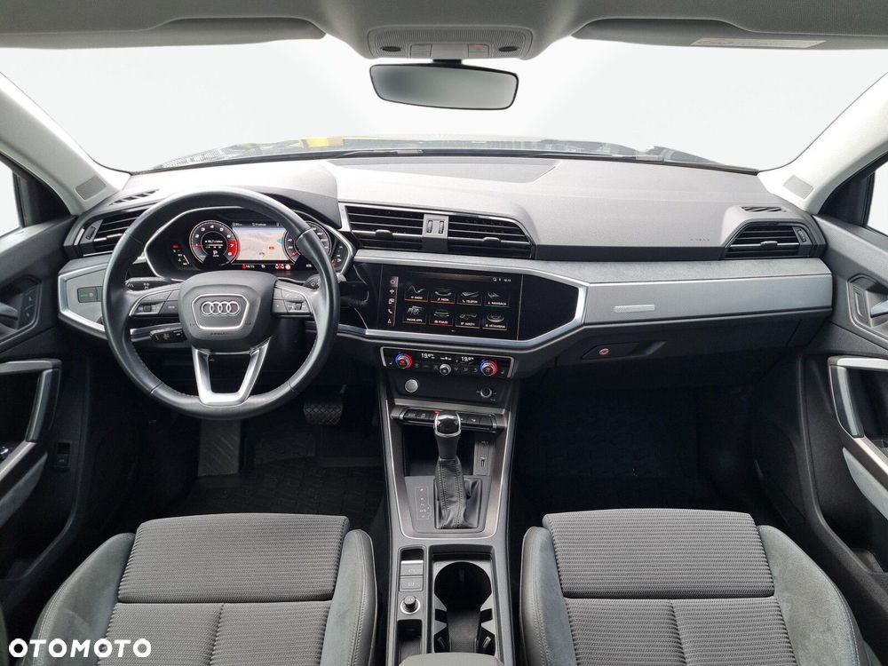 Audi Q3 35 TFSI mHEV S-Line S tronic - 13