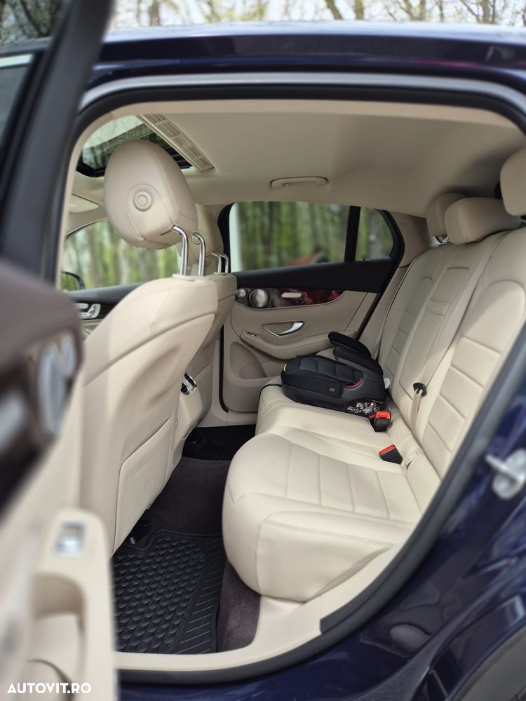 Mercedes-Benz GLC Coupe 220 d 4MATIC - 8
