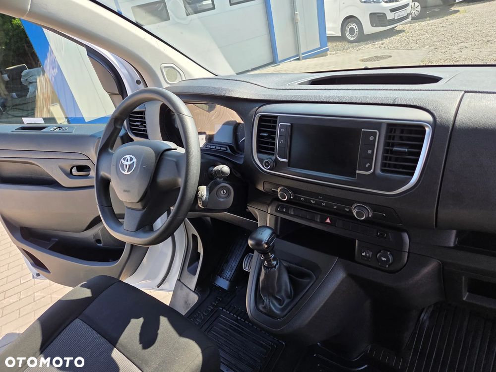 Toyota ProAce 2,0-l-D-4D L2 (9-Si.) Verso Flow - 27