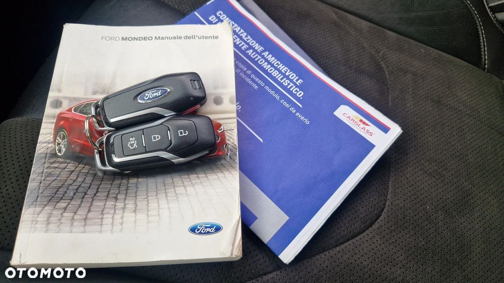 Ford Mondeo 2.0 TDCi ST-Line PowerShift - 33