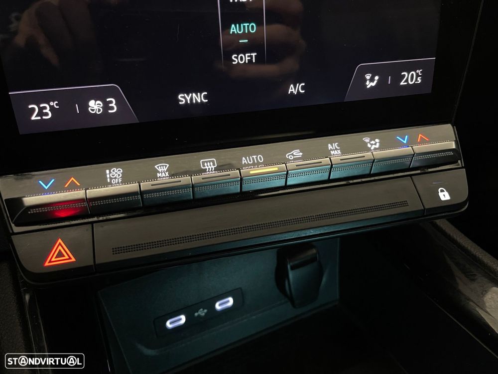 Renault Austral 1.2 E-Tech Full Hybrid Evolution - 23