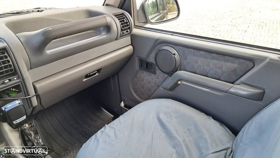 Land Rover Discovery 2.5 TDi - 6
