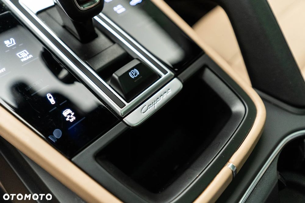 Porsche Cayenne Platinum Edition - 20