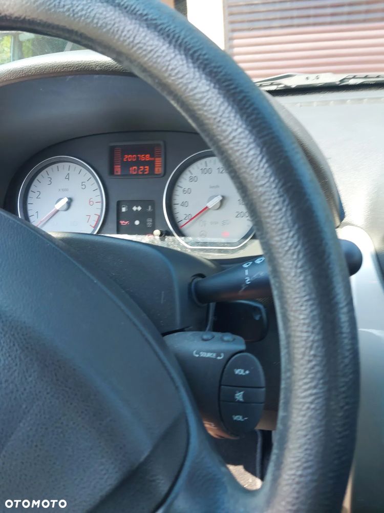 Dacia Sandero 1.2 16V 75 Laureate - 9