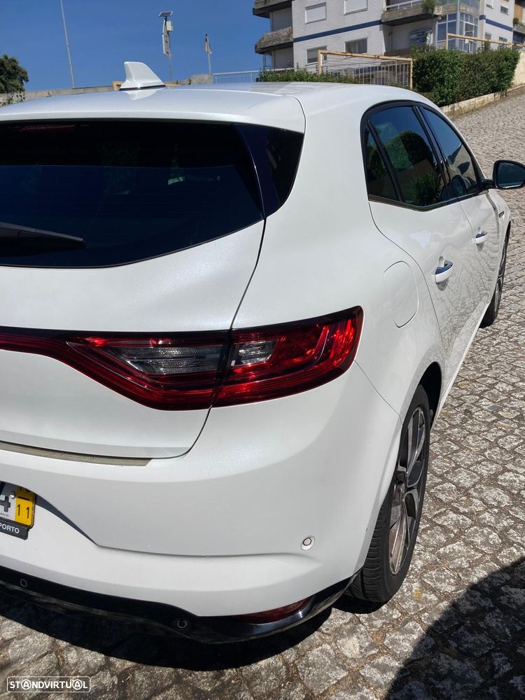Renault Mégane 1.5 dCi Bose Edition EDC - 7