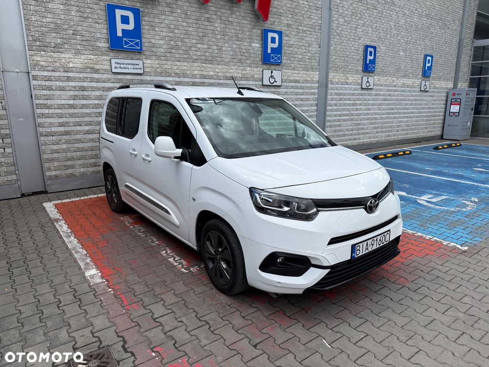 Toyota Proace City Verso 1.2 D-4T Family - 1