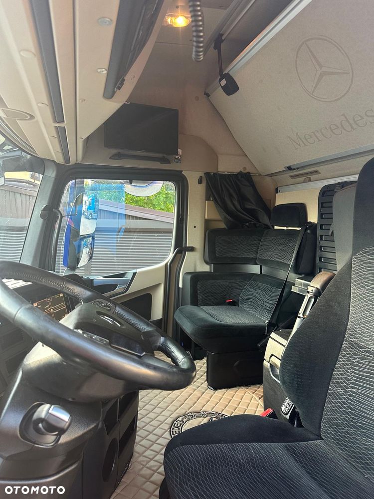 Mercedes-Benz Actros 1848 - 6