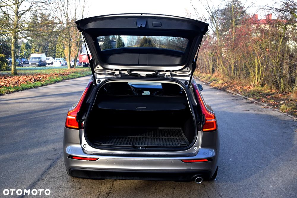 Volvo V60 D3 Momentum Pro - 14