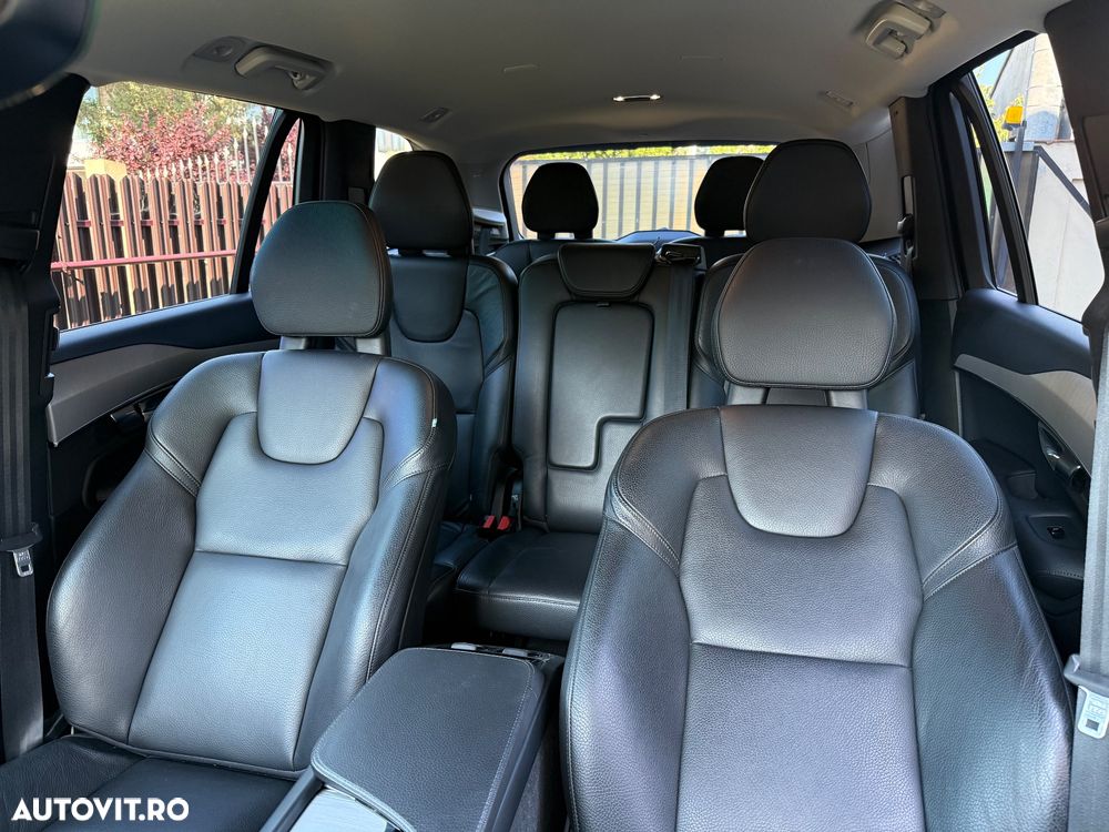 Volvo XC 90 - 6