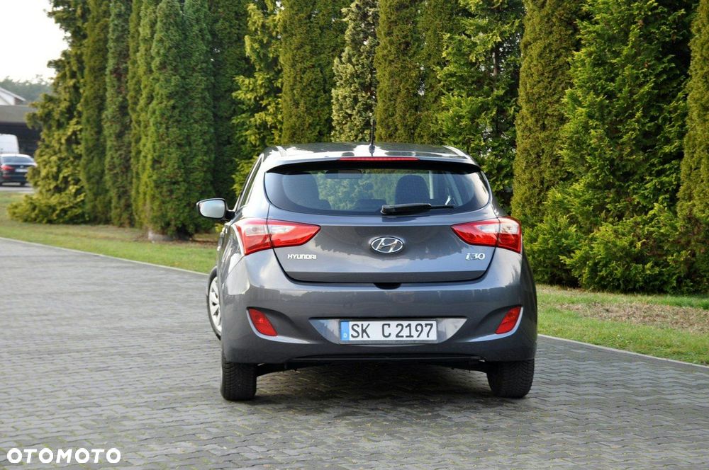 Hyundai i30 1.4 Comfort - 15