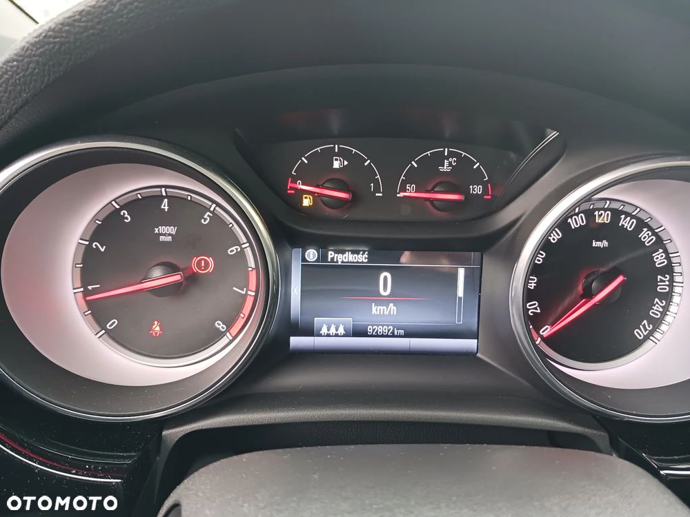 Opel Astra 1.4 T Elite - 10