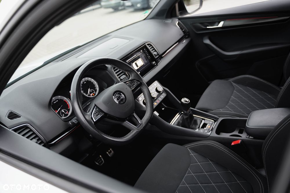 Skoda Karoq 1.5 TSI ACT GPF 4x2 Sportline - 14