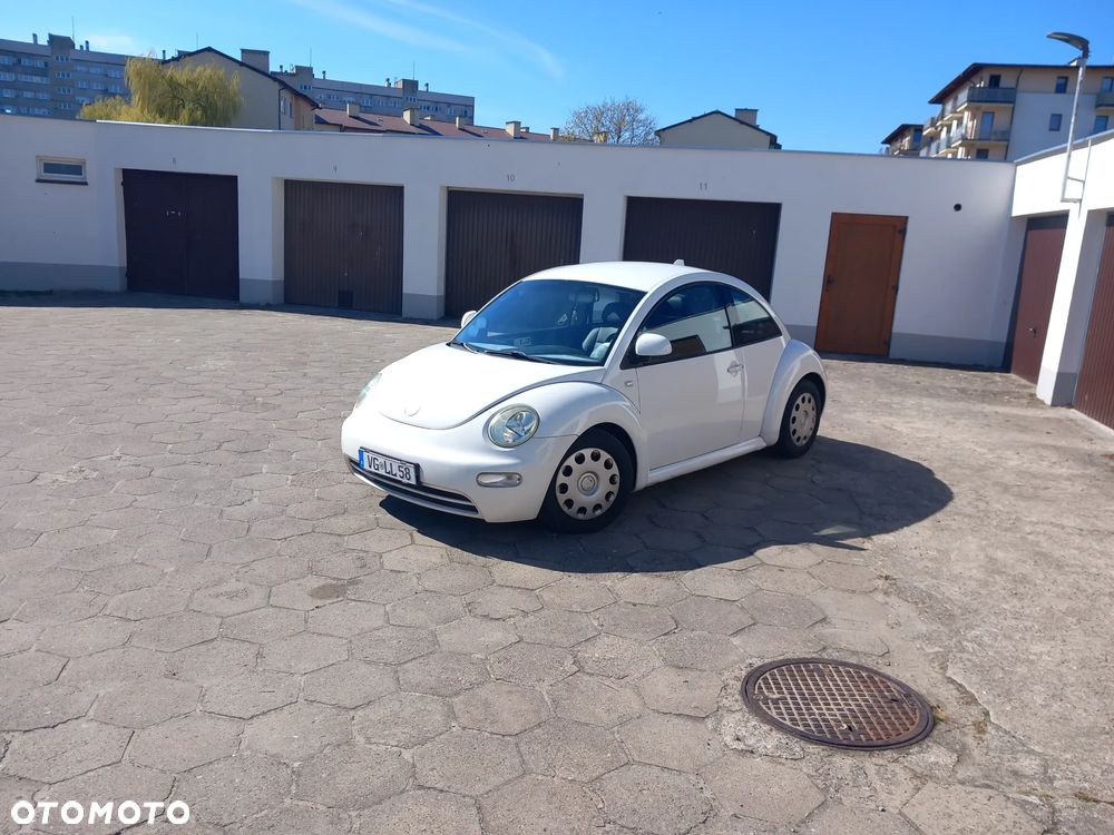 Volkswagen New Beetle 1.6 Coastal - 12