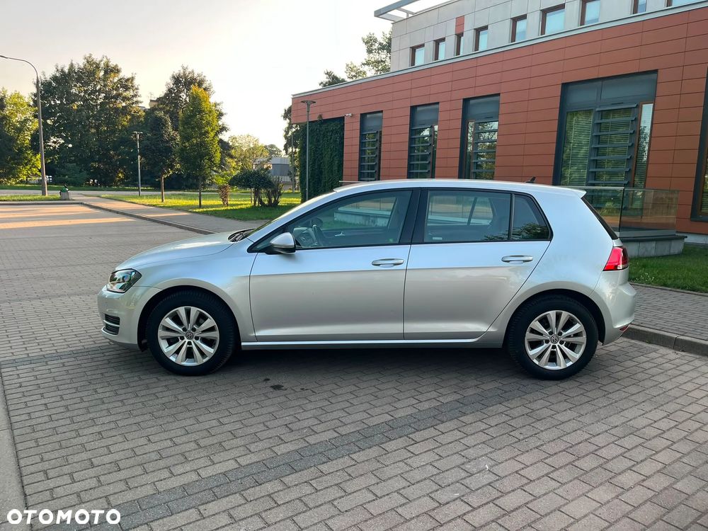 Volkswagen Golf 1.2 TSI BMT Comfortline - 5