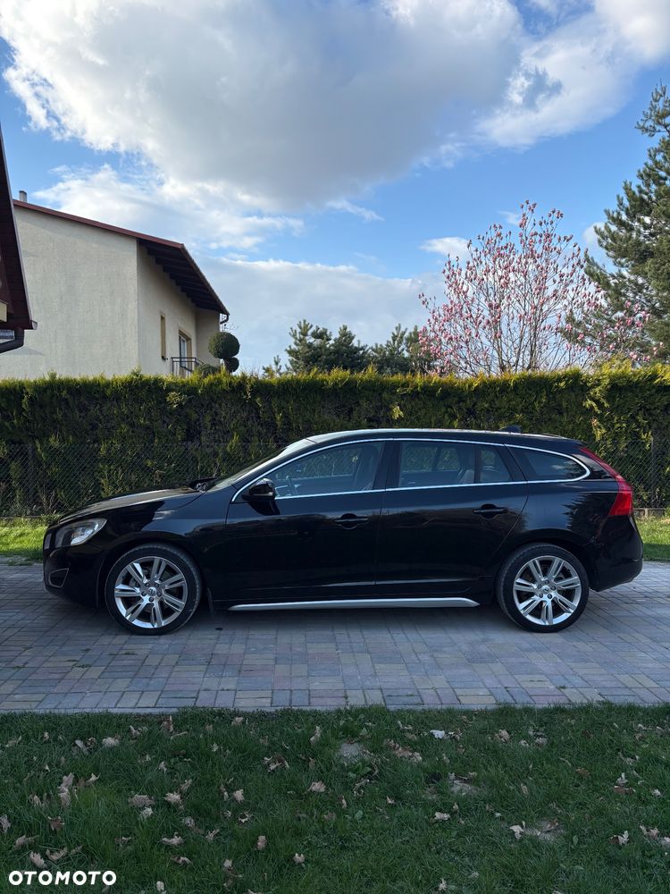 Volvo V60 2.0T - 11