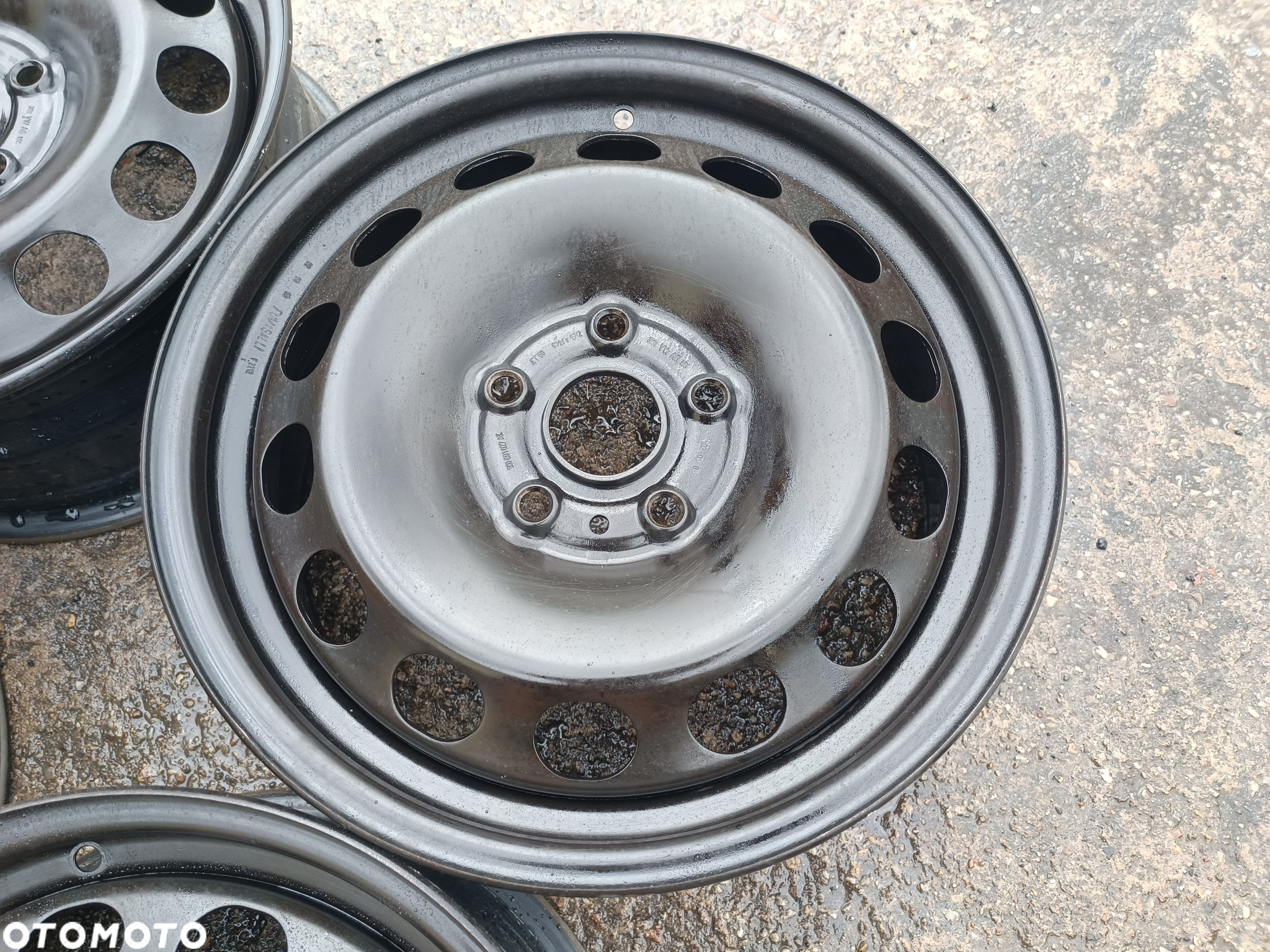 5x112 Felgi Stalowe Stal 16 VW GOLF 6 VI 7 VII TOURAN JETTA CADDY PASSAT SKODA OCTAVIA 2 3 YETI SEAT LEON TOLEDO ALTEA AUDI A3 8P 8V A4 B6 A6 C5 Legnica ALU-RAD - 6