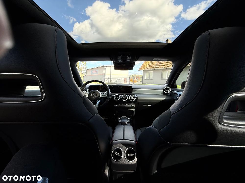 Mercedes-Benz Klasa A 35 AMG 4-Matic 7G-DCT - 17