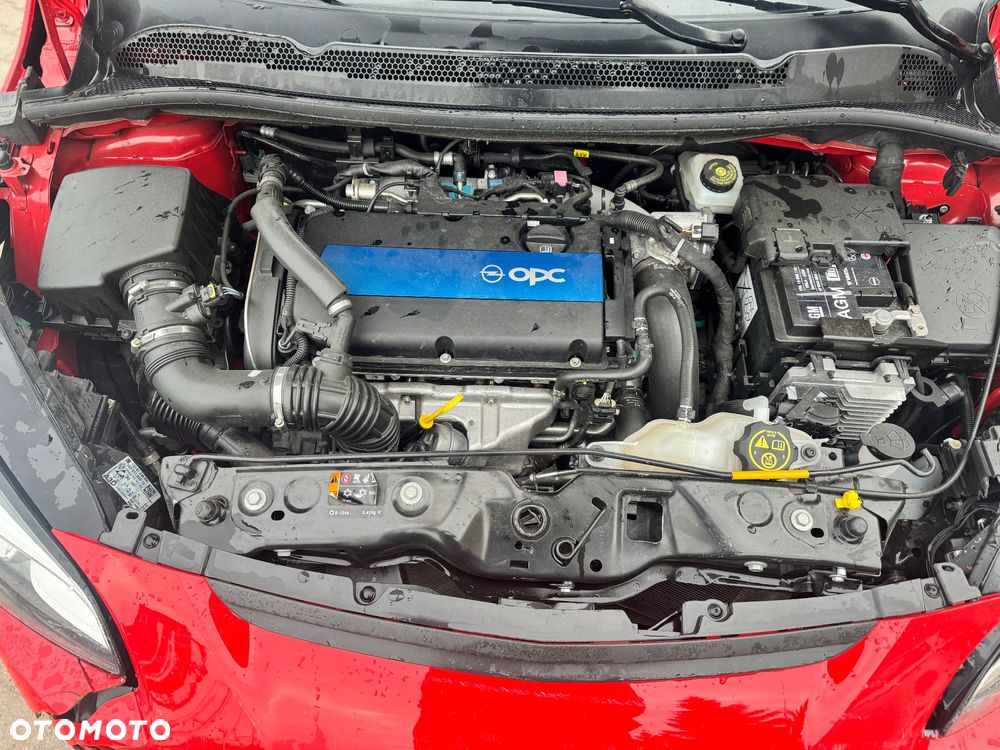 Opel Corsa 1.6 Turbo OPC - 17