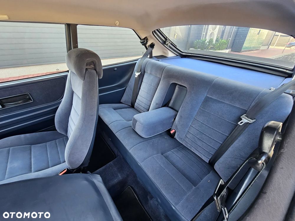 Saab 900 - 22