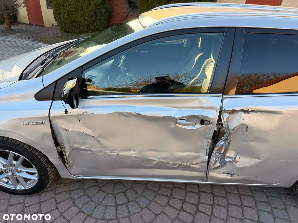 Toyota Auris Hybrid 135 Prestige - 9