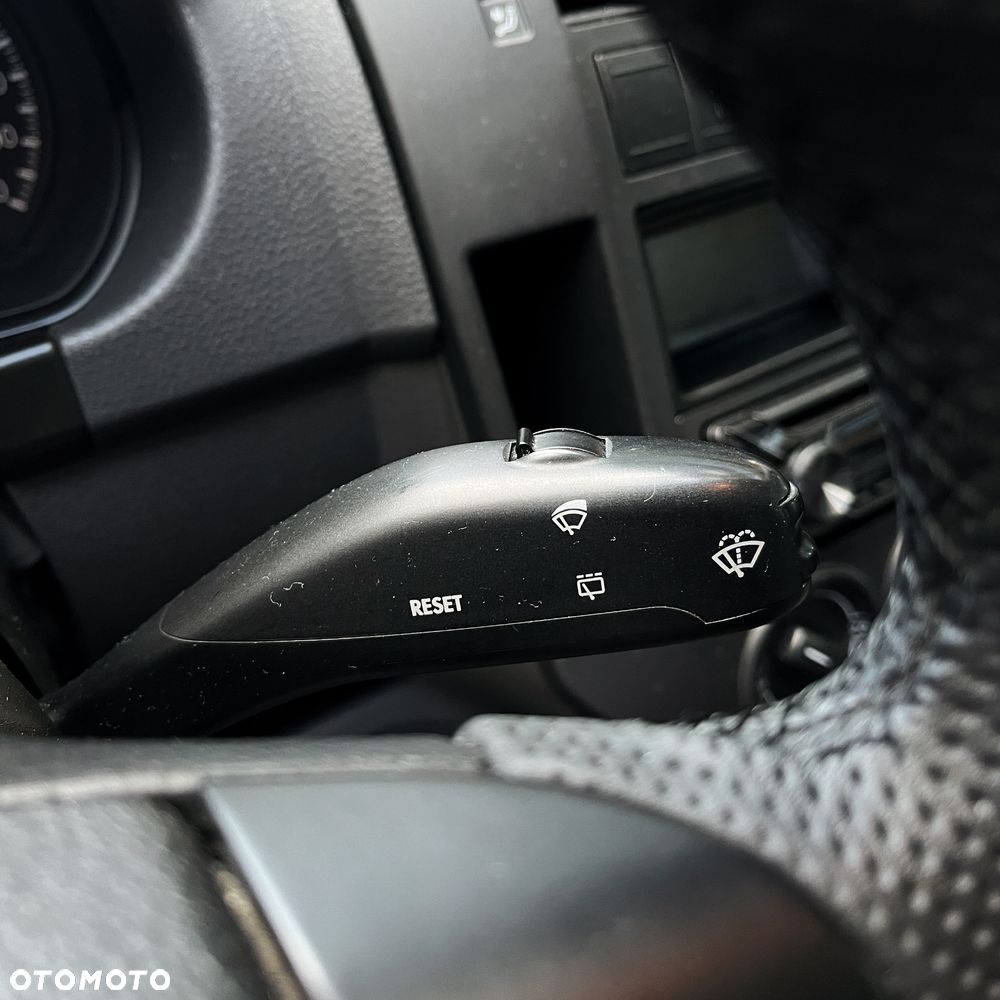 Volkswagen Polo 1.4 Tour - 26