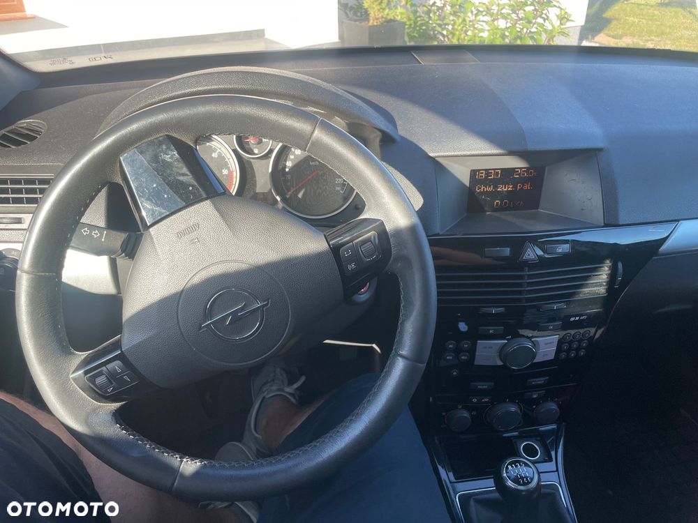 Opel Astra 1.7 CDTI - 13