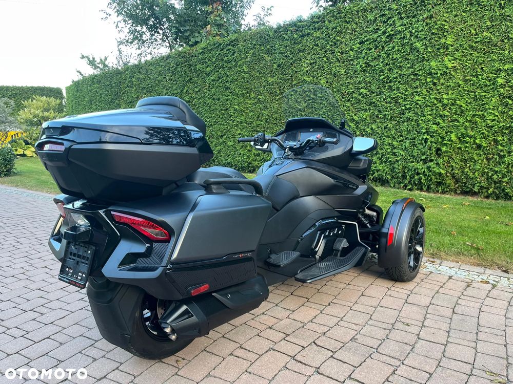Can-Am Spyder - 5