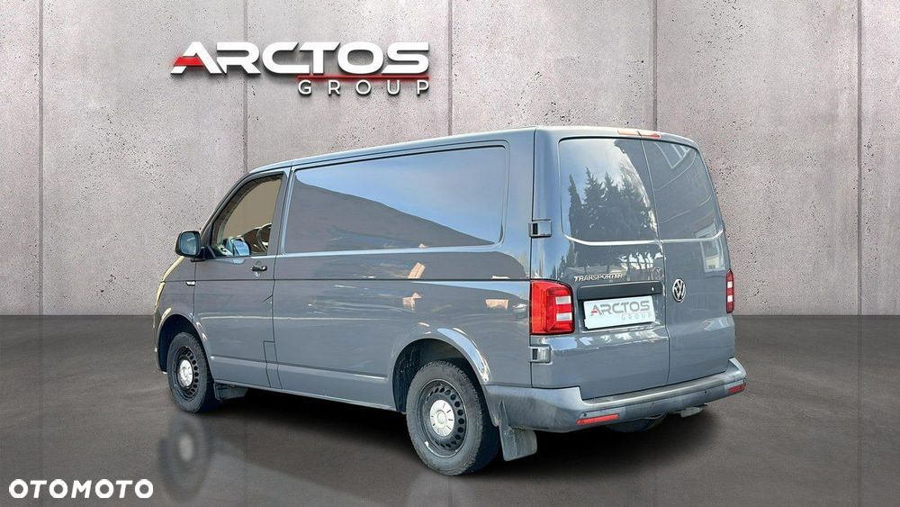 Volkswagen Transporter - 3