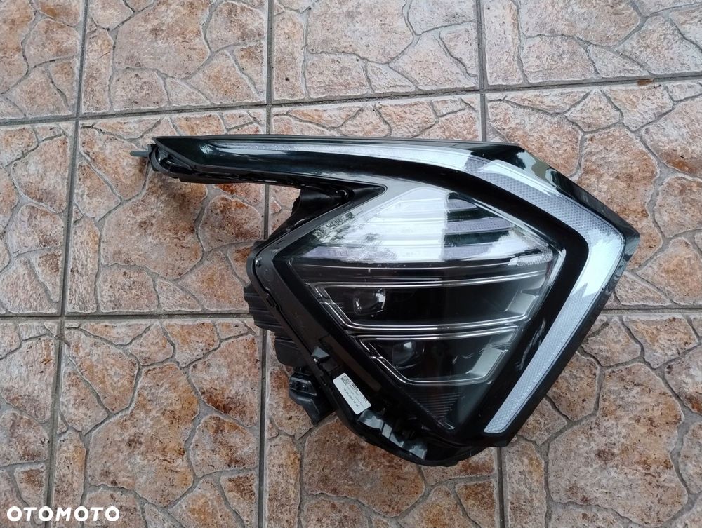 lampa prawa full led kia sportage v 5 2021-2025 92102r2150 - 1