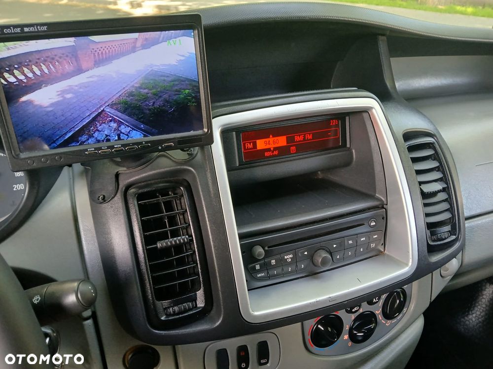 Opel VIVARO - 26