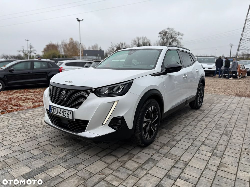 Peugeot 2008 1.2 PureTech Allure S&S EAT8 - 17