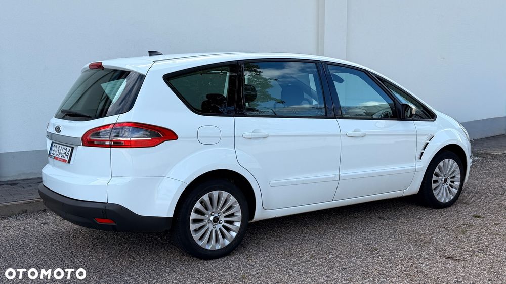 Ford S-Max 2.0 TDCi DPF Titanium - 9