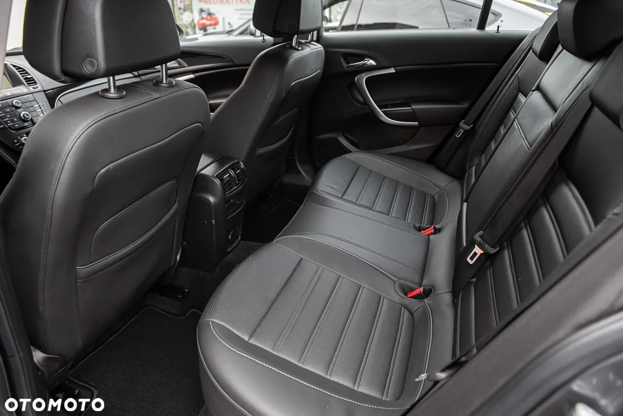 Opel Insignia 2.0 CDTI Cosmo - 24
