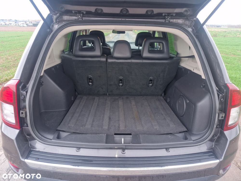 Jeep Compass - 15