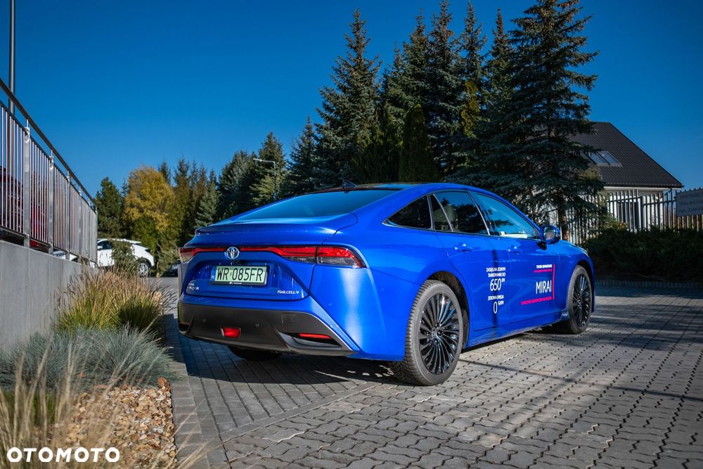 Toyota Mirai Executive - 9