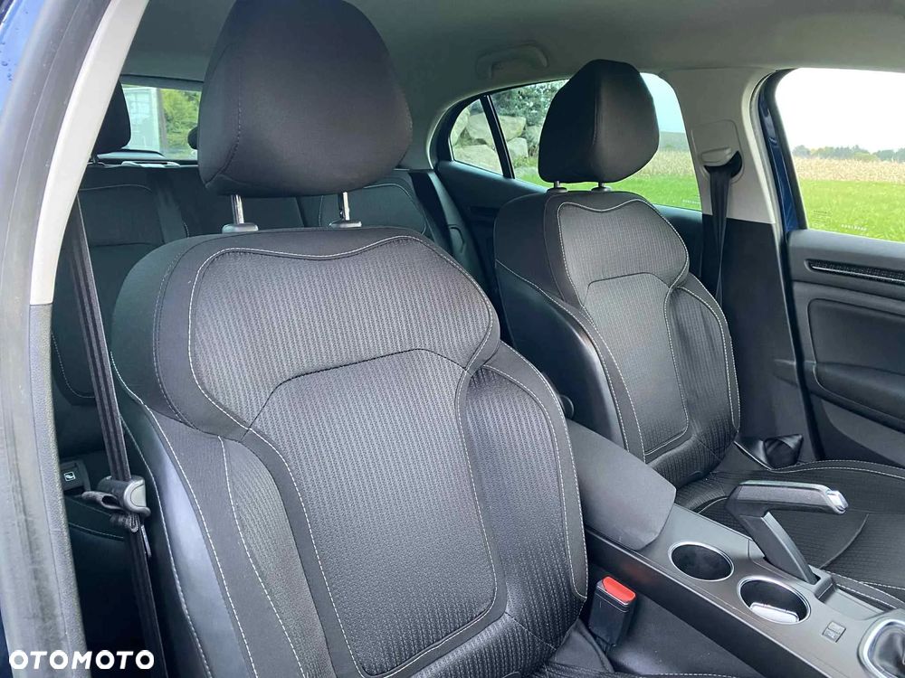 Renault Megane 1.5 dCi Limited - 11