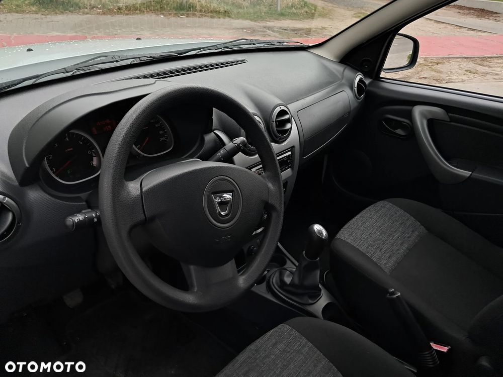 Dacia Duster 1.6 16V 4x2 Essentiel - 16