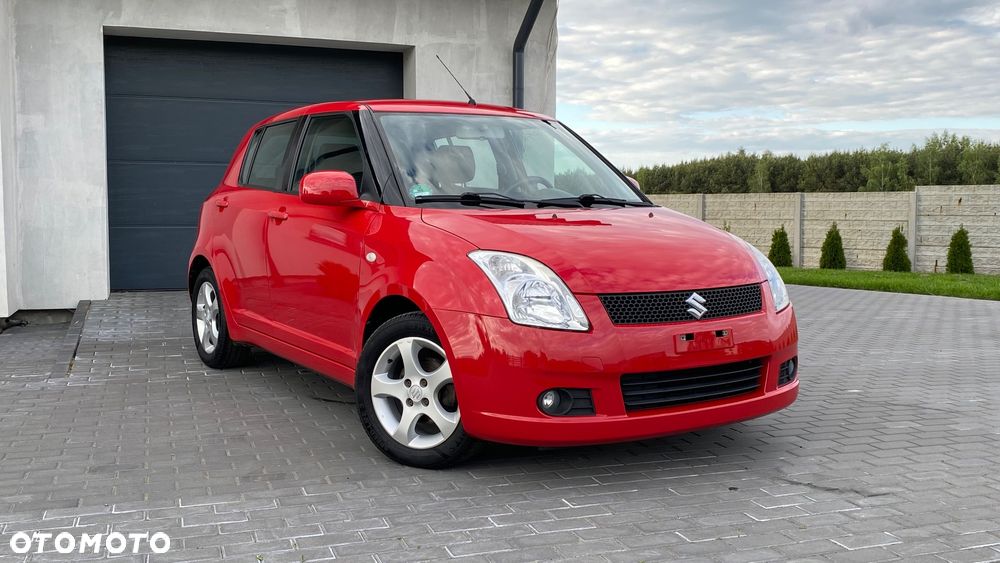 Suzuki Swift - 1