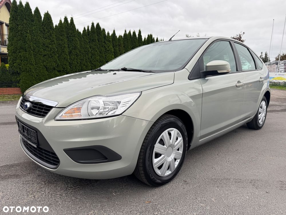 Ford Focus - 10