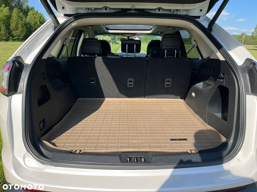 Ford Edge - 26