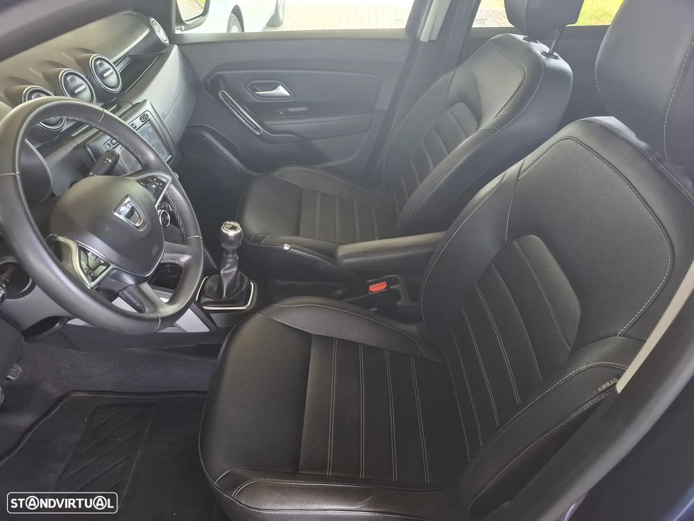 Dacia Duster 1.2 TCe Prestige - 11